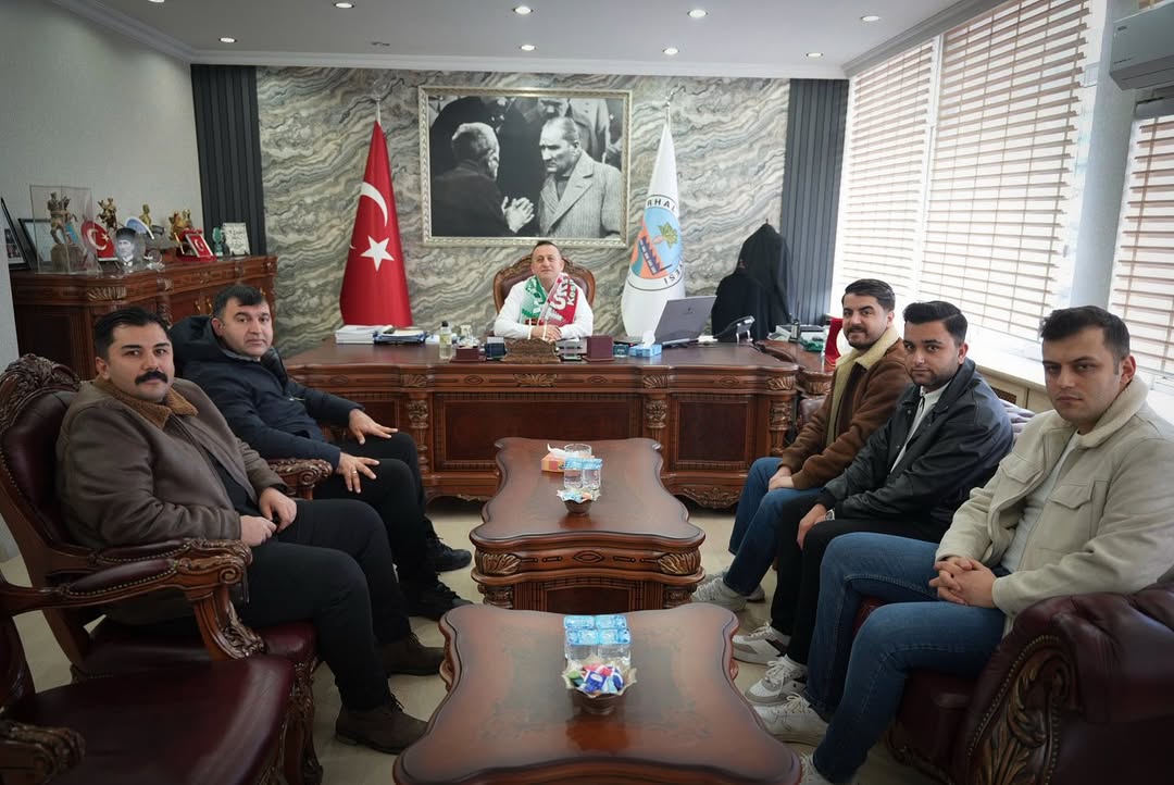 Kesikbaş Torunları Belediye Başkanı Erdem Ural'ı Ziyaret Etti