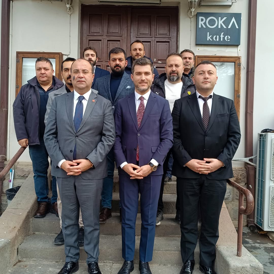 CHP Tokat İl Başkanı Çağdaş Kurtgöz, Erbaa İlçe Başkanı Yaşar Hüseyin Çakır'ı Misafir Etti