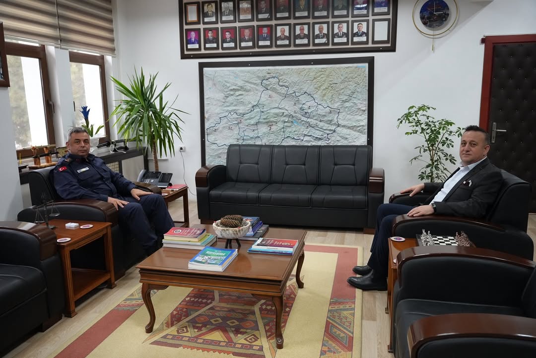 Tokat İl Jandarma Komutanı Ahmet Çetin'i Ziyaret Edildi