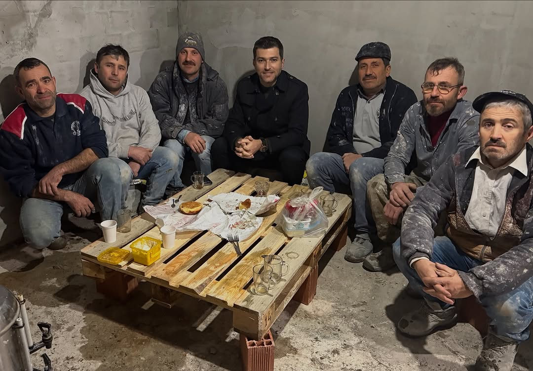 Hayırlı Haftalar ve İşlerinizde Kolaylıklar Dilerim