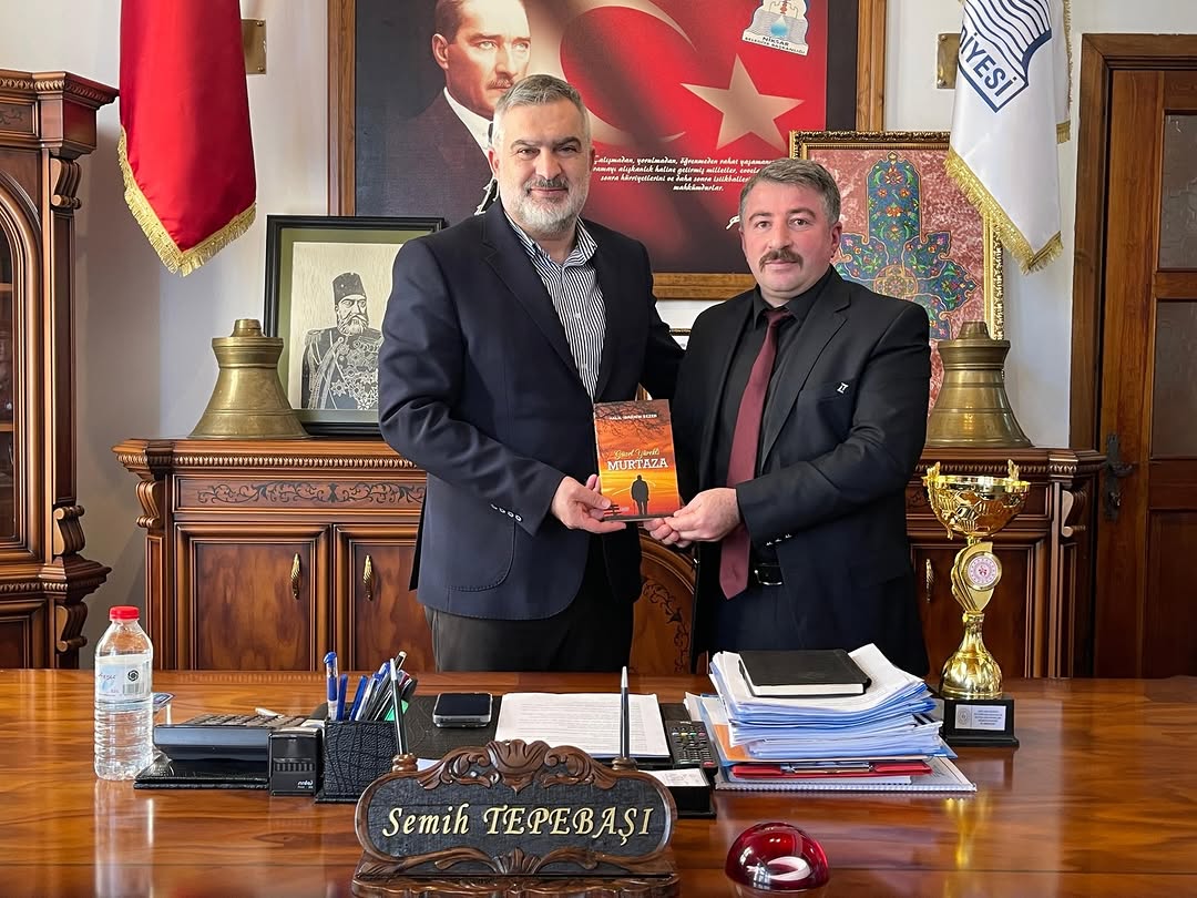 Şampiyon Halk Oyunları Ekibinin Antrenörü Halil İbrahim Sezer'den Anlamlı Ziyaret