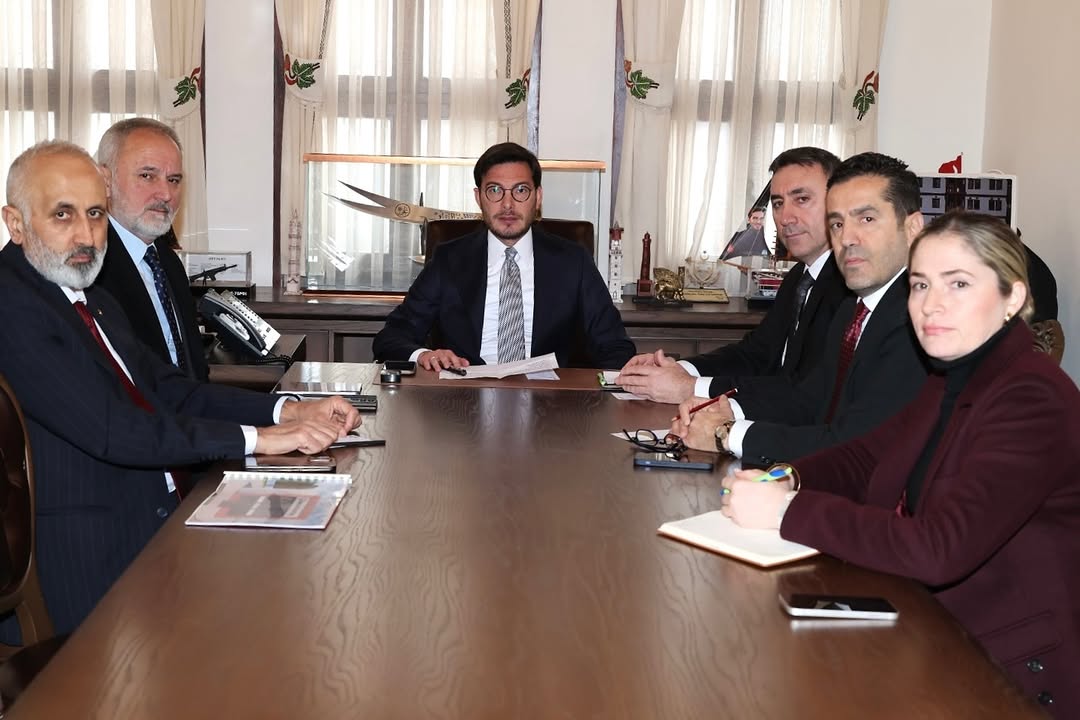 Tokat Belediye Başkan Yardımcılarıyla İstişare Toplantısı Gerçekleştirildi