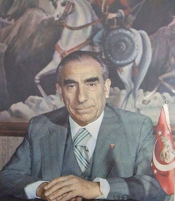 Alparslan Türkeş'i Rahmet ve Minnetle Anıyoruz