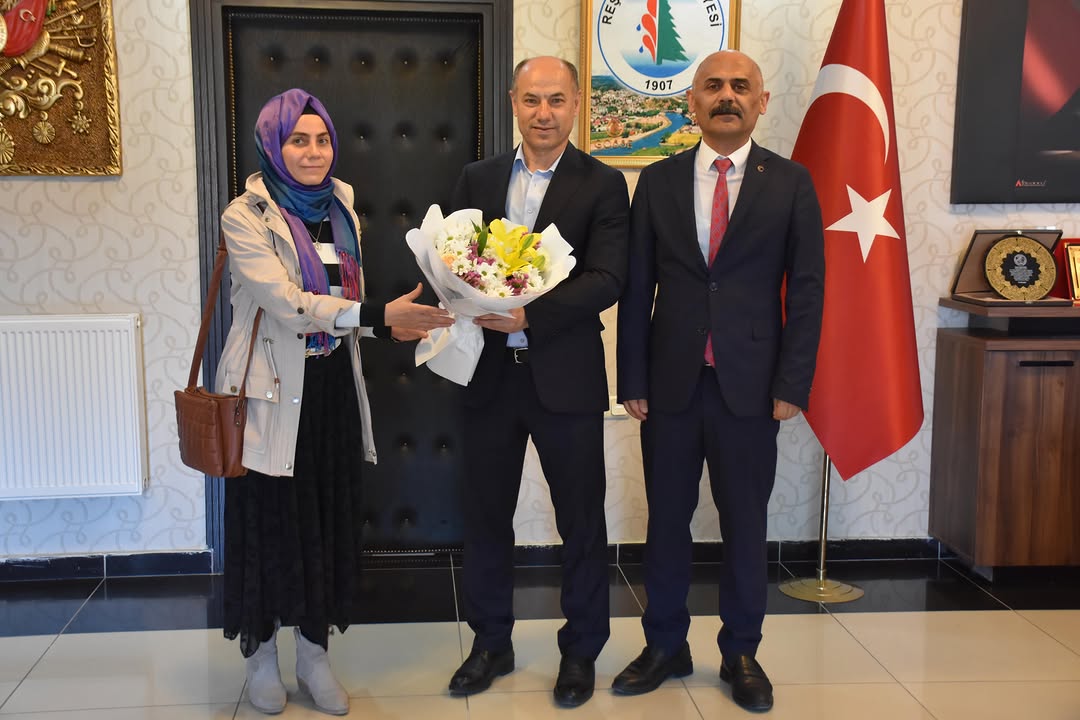 İlçe SGK Müdürü Halis Yıldırım Belediyemizi Ziyaret Etti