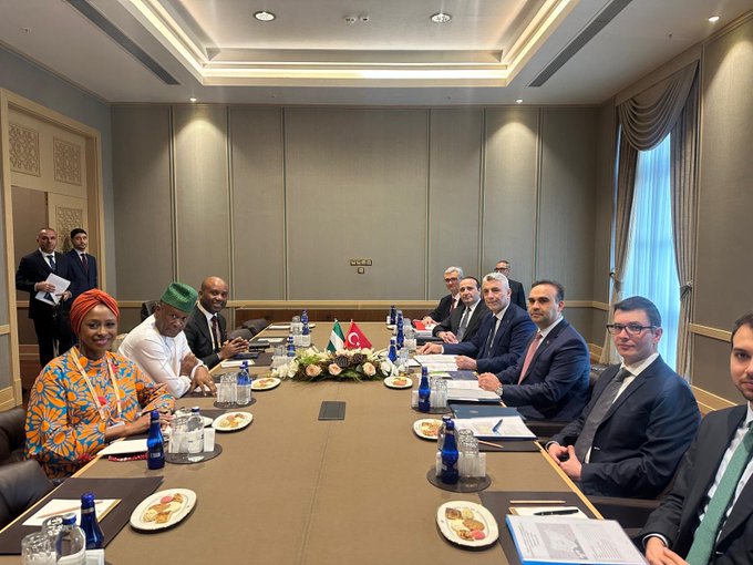 Nijerya Cumhurbaşkanı Türkiye'de