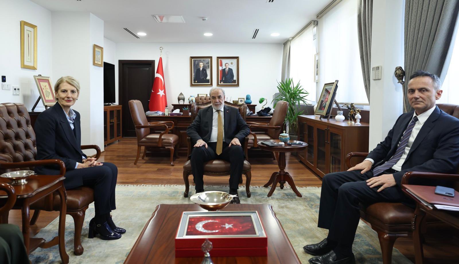 Büyükelçi Kulaklıkaya, Morris'i Kabul Etti