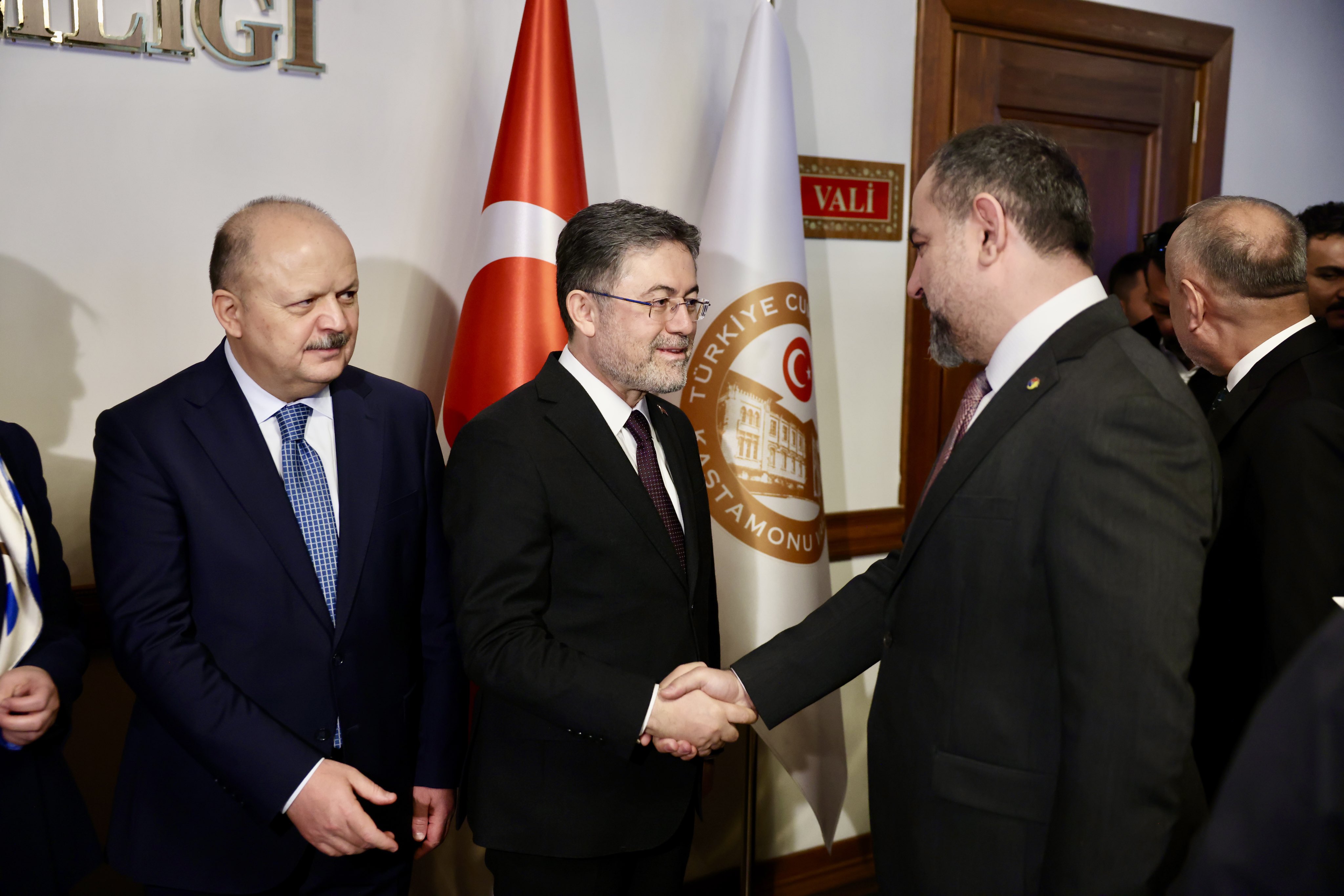 Bakan Bayramlaşma Törenine Katıldı