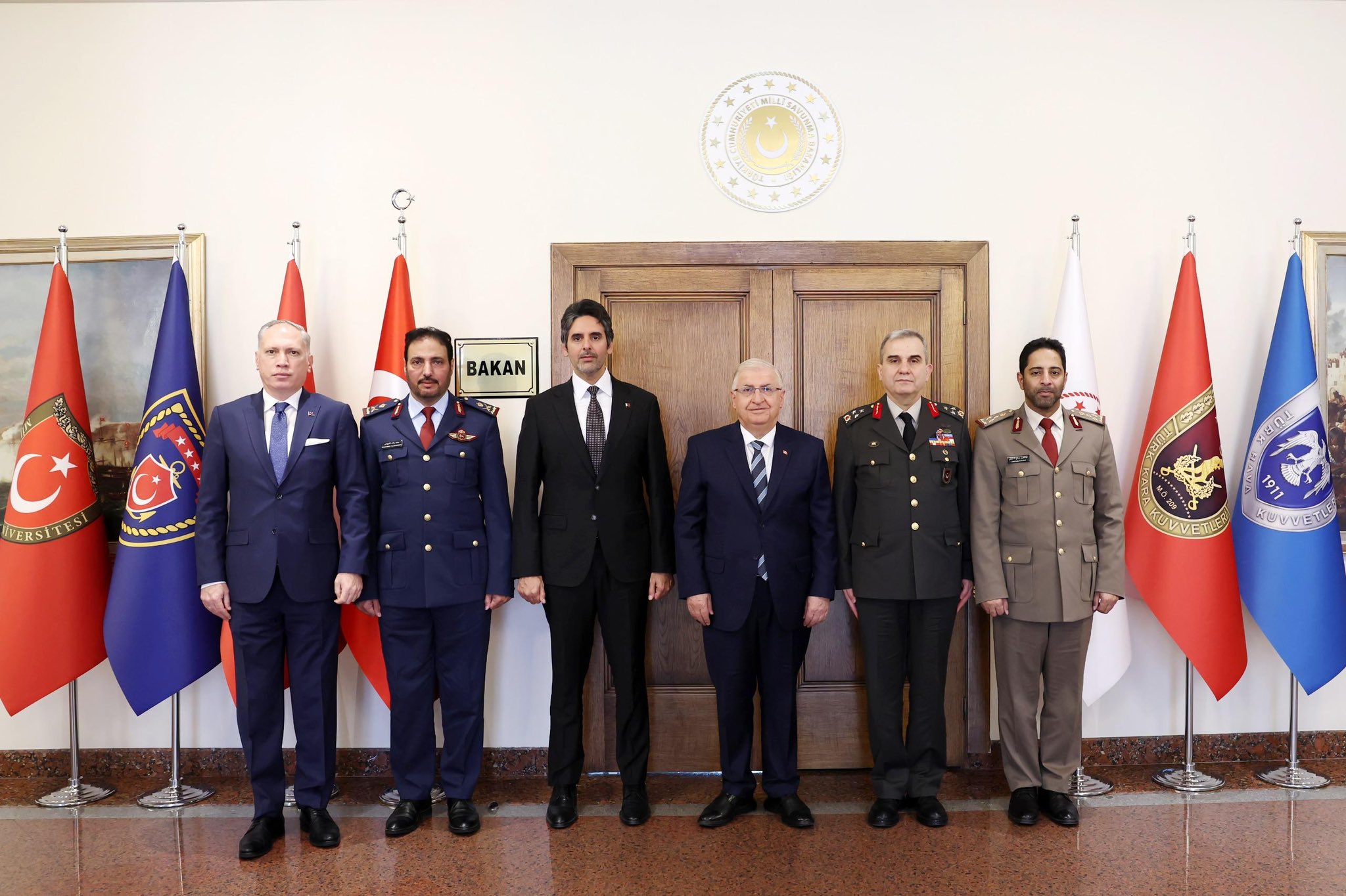 Katar Heyeti Bakan Güler'i Ziyaret Etti