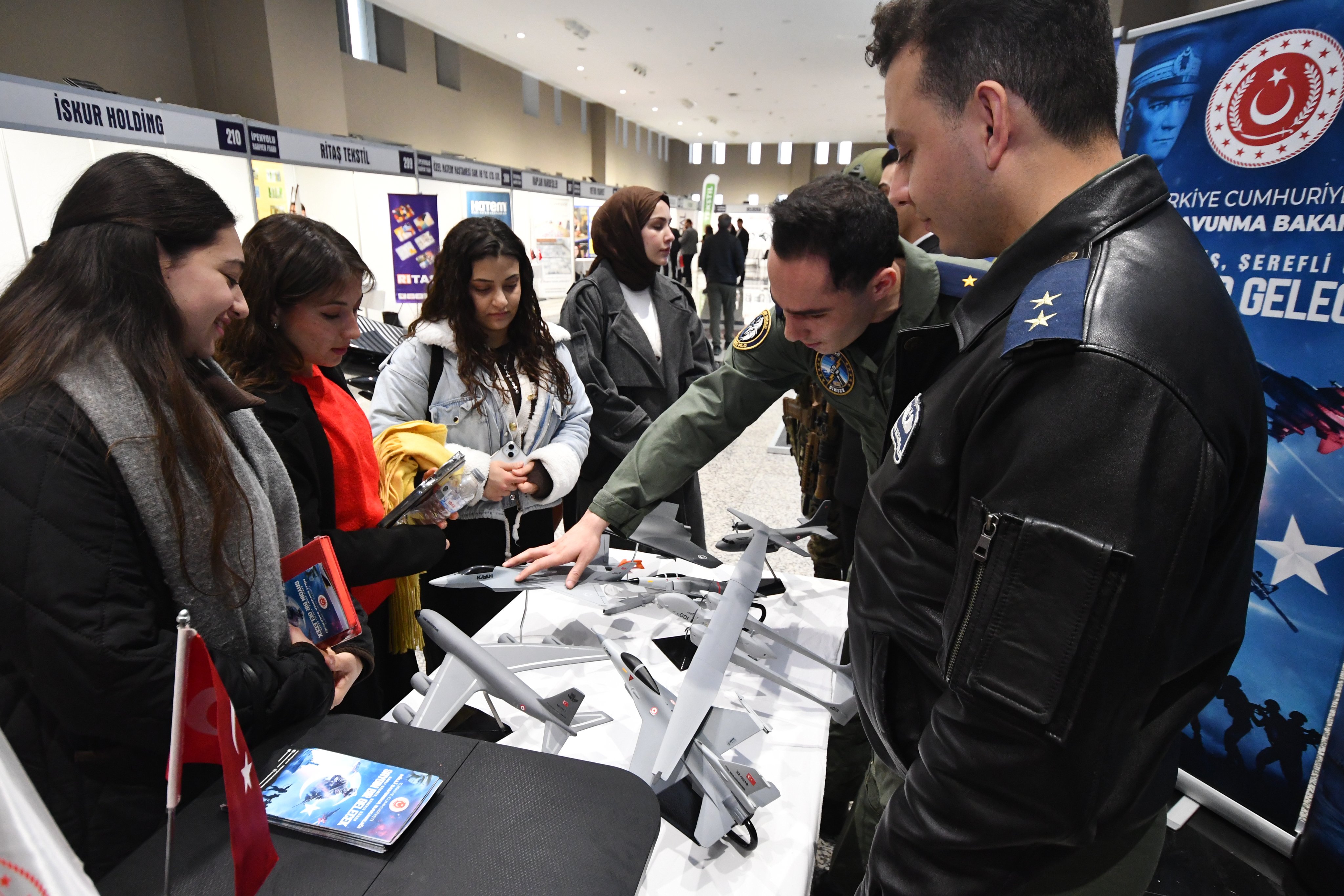 Bölgesel Kariyer Fuarı Devam Ediyor