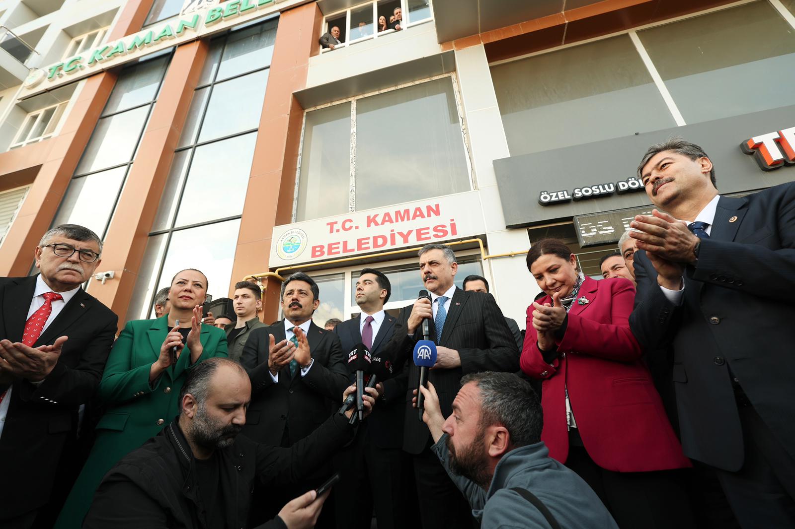 İçişleri Bakanı Kaman'da