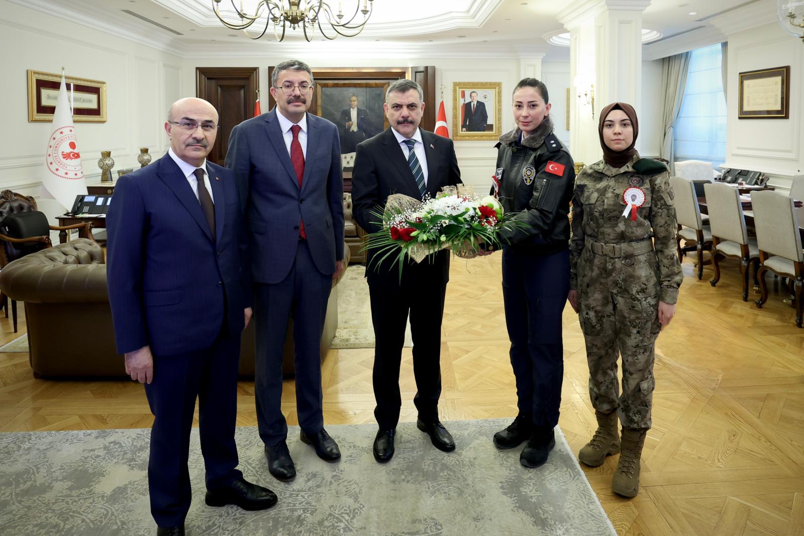 İçişleri Bakanı, Türk Polisi'nin 181. Yılını Kutladı