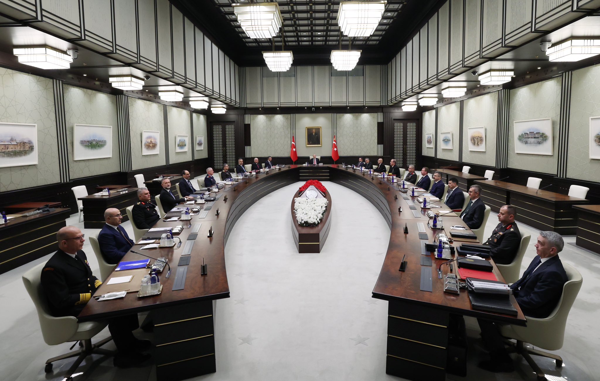 MGK, Cumhurbaşkanı Erdoğan başkanlığında toplandı