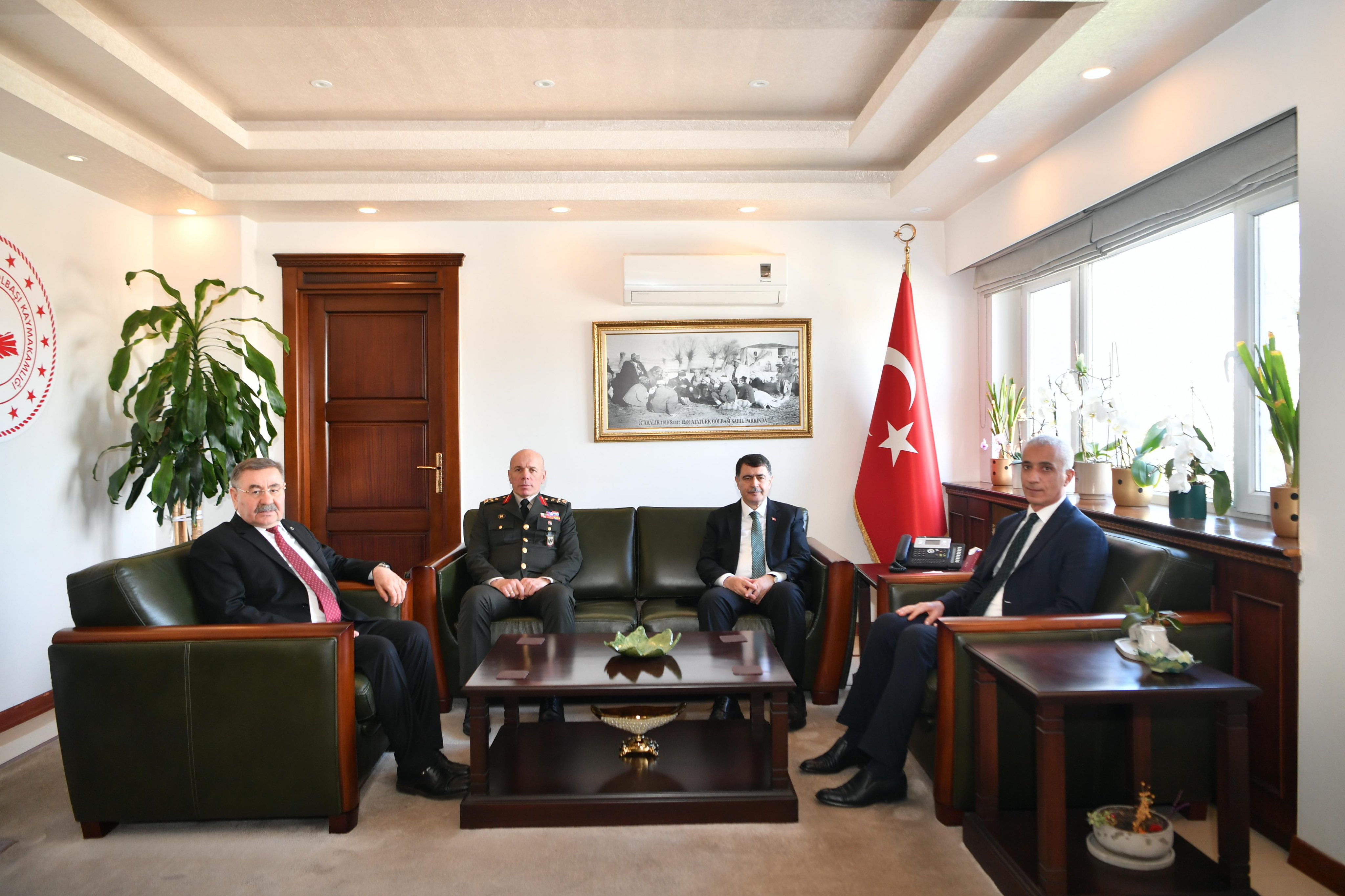 Vali Şahin, Gölbaşı'nda Projeleri İnceledi