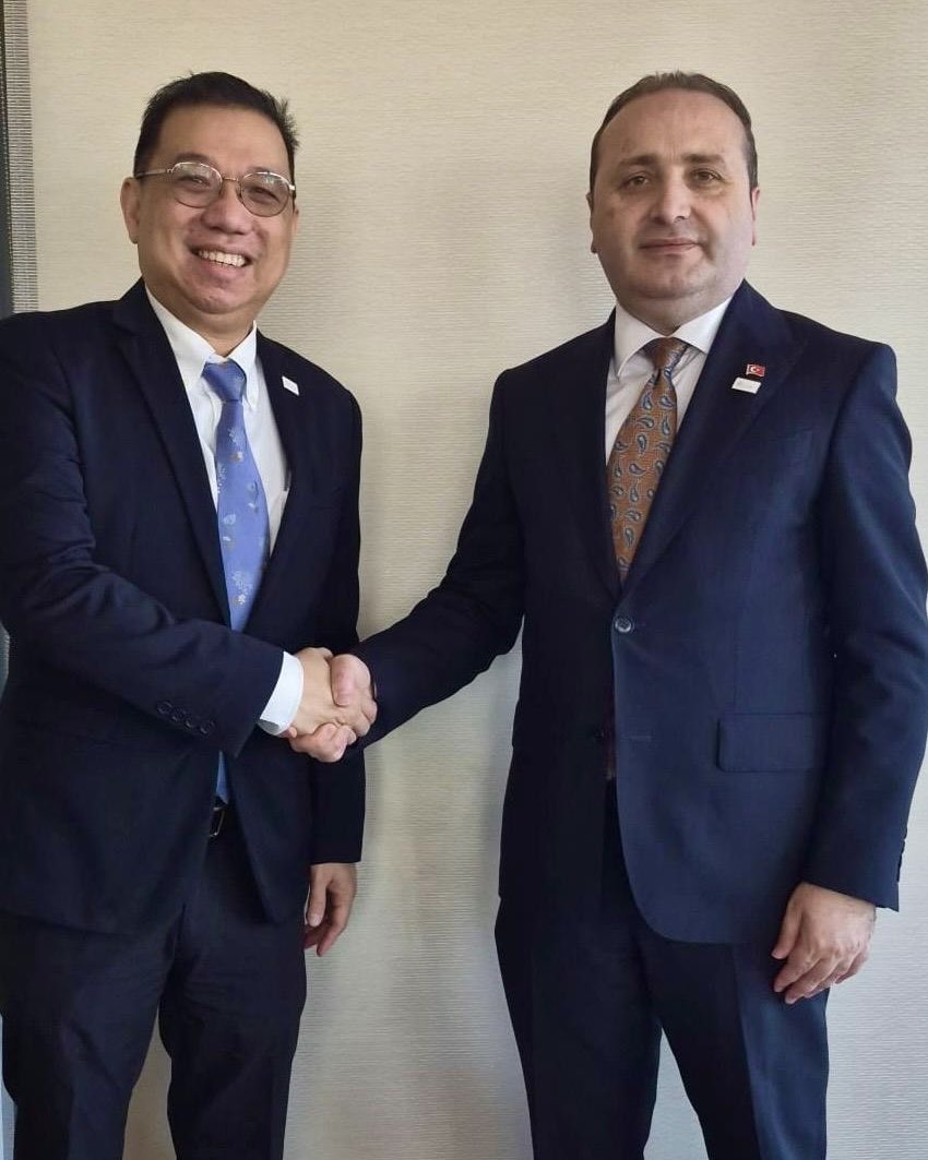 İstanbul'da Türkiye ve Filipinler Ekonomik İşbirliği Görüşmesi