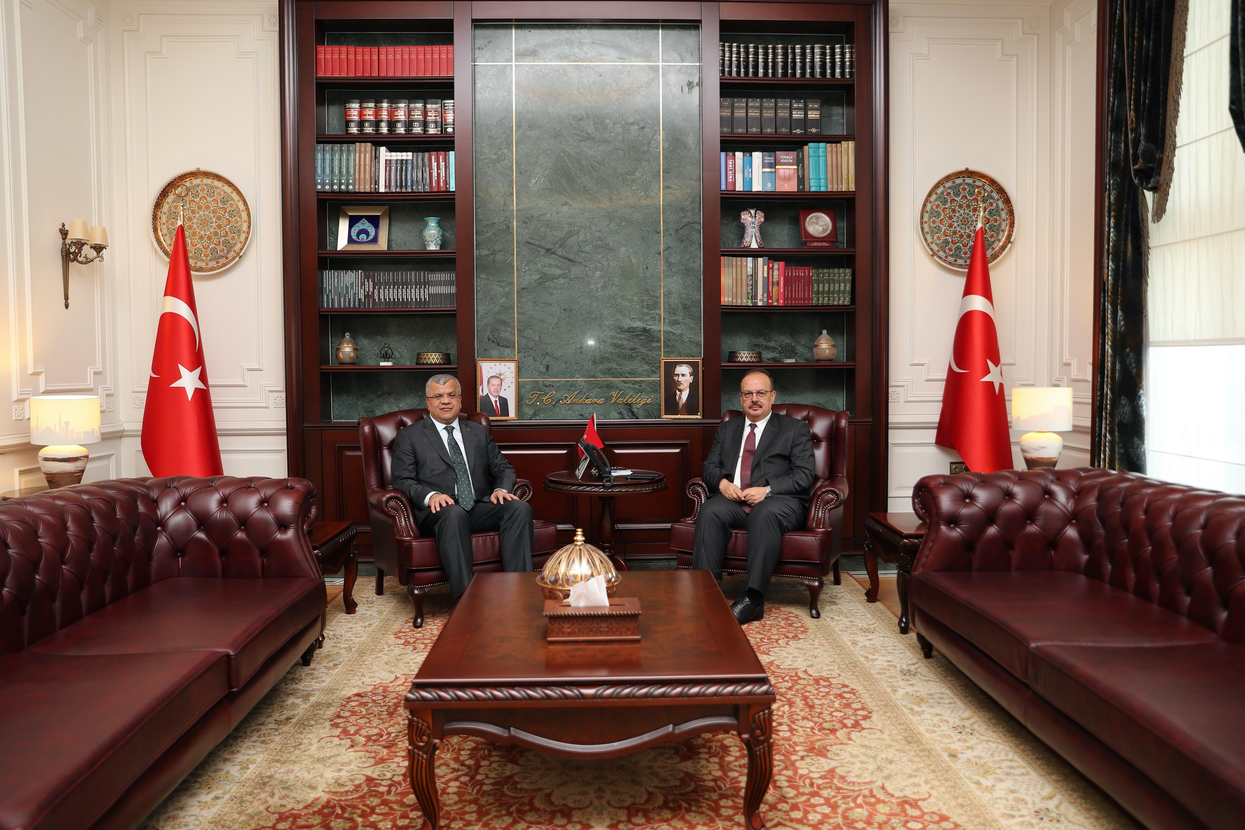 Savunma Bakan Yardımcısı Durdalı, Valiyi Ziyaret Etti