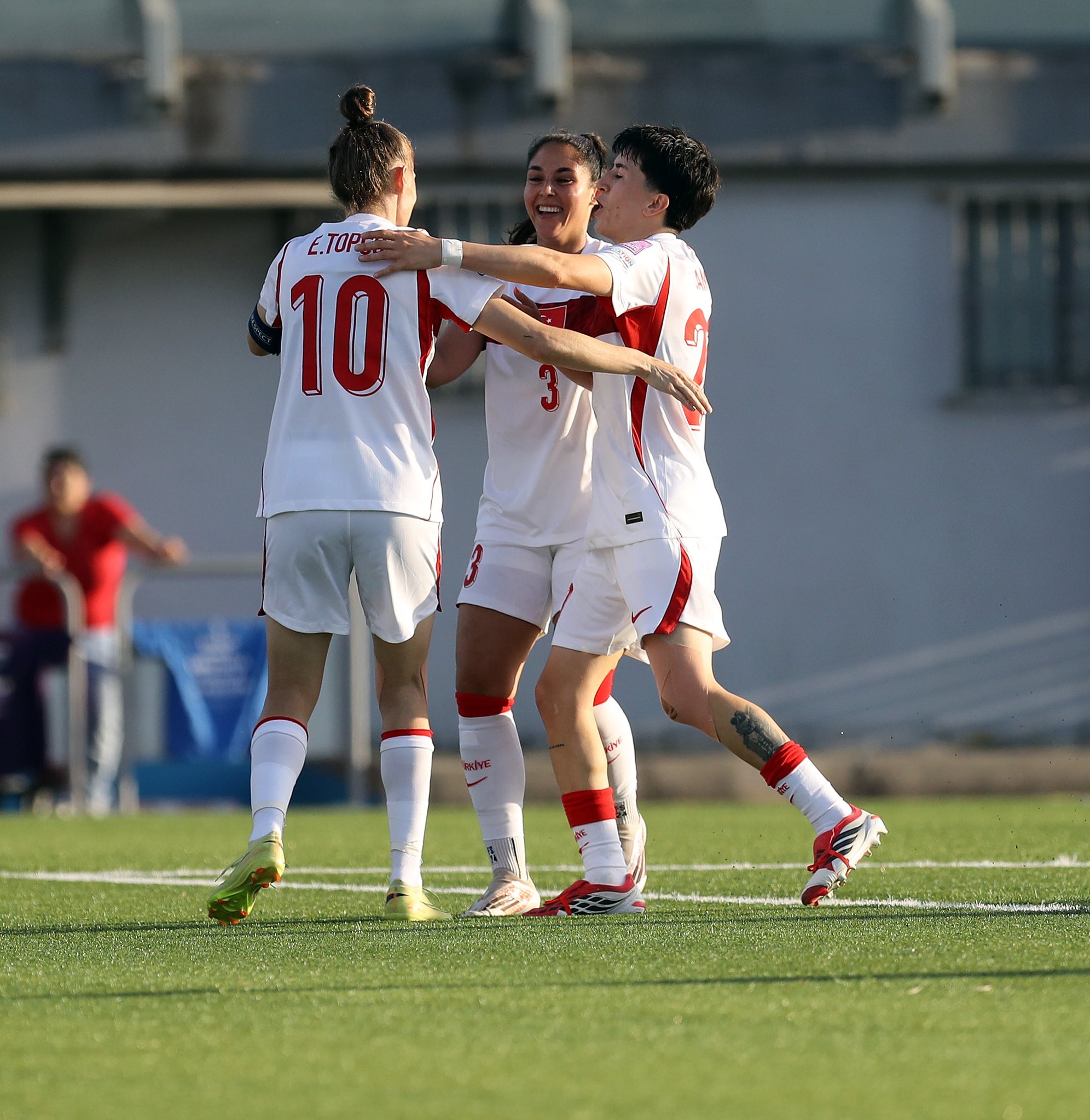 Malta zaferinin en güzel anları paylaşıldı