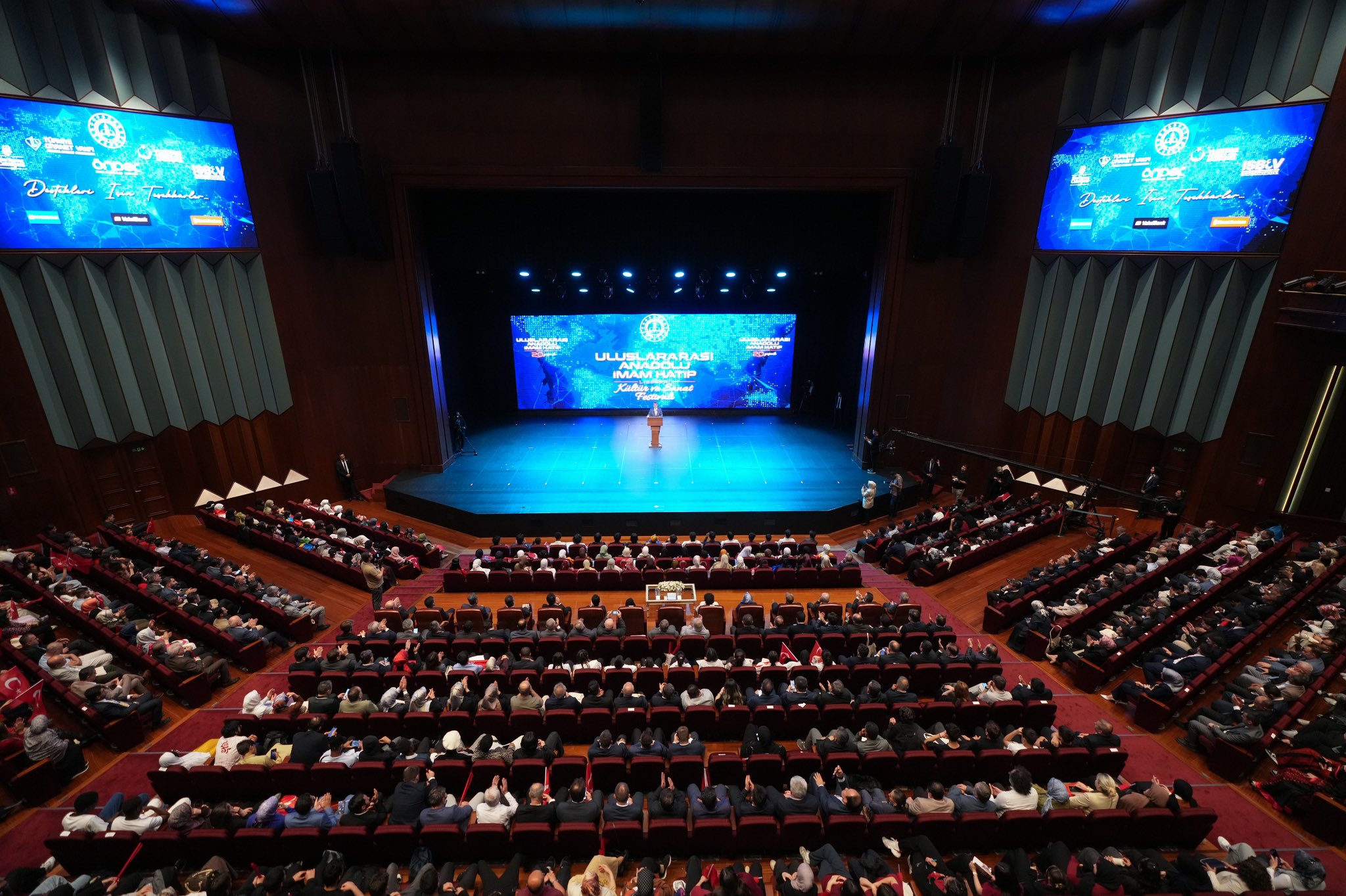 Eğitim Bakanı Tekin'den Kültür ve Sanat Festivali Konuşması